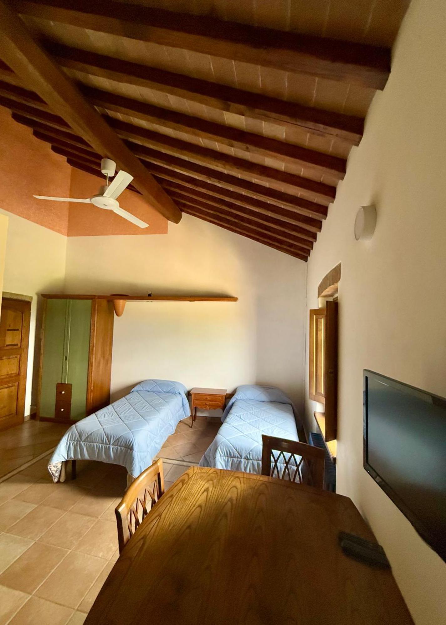 Bed & Breakfast Casale Gregoriano And Apartaments Сан-Джиміньяно Екстер'єр фото